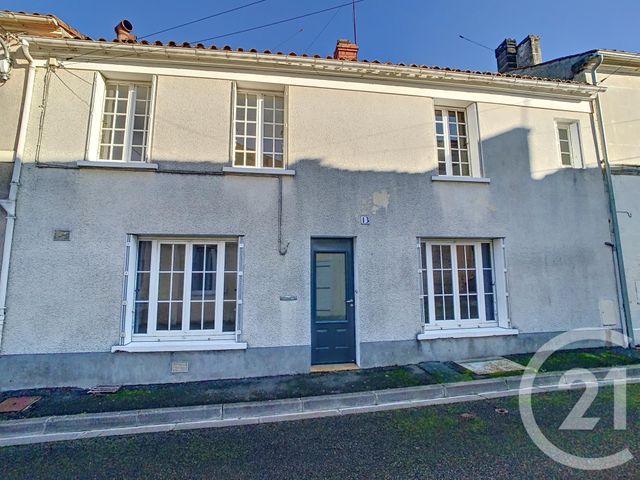 maison à vendre - 7 pièces - 141.0 m2 - COGNAC - 16 - POITOU-CHARENTES - Century 21 Xso Immobilier