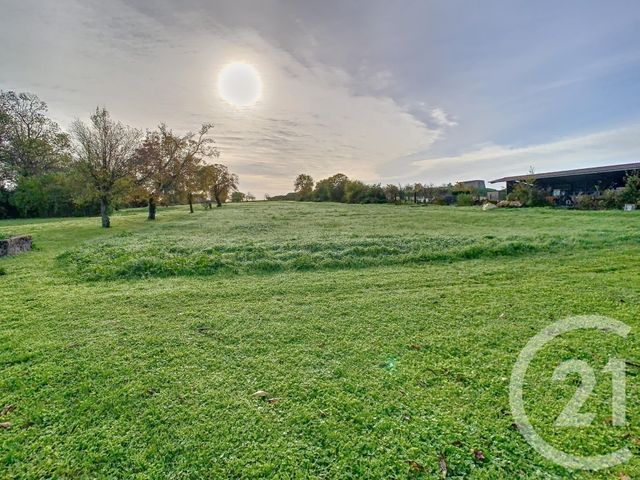 terrain à vendre - 4008.0 m2 - CHATEAUBERNARD - 16 - POITOU-CHARENTES - Century 21 Xso Immobilier