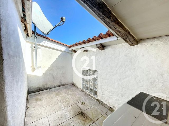 maison à vendre - 12 pièces - 317.0 m2 - COGNAC - 16 - POITOU-CHARENTES - Century 21 Xso Immobilier