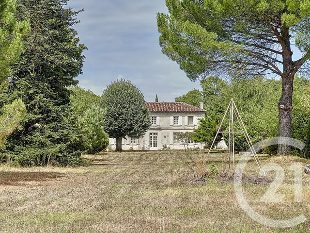 maison à vendre - 5 pièces - 180.0 m2 - ST MEME LES CARRIERES - 16 - POITOU-CHARENTES - Century 21 Xso Immobilier