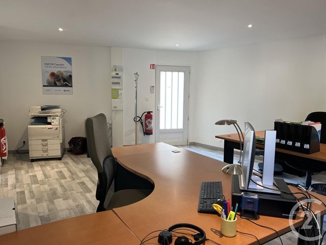entreprise à louer - 67.3 m2 - COGNAC - 16 - POITOU-CHARENTES - Century 21 Xso Immobilier