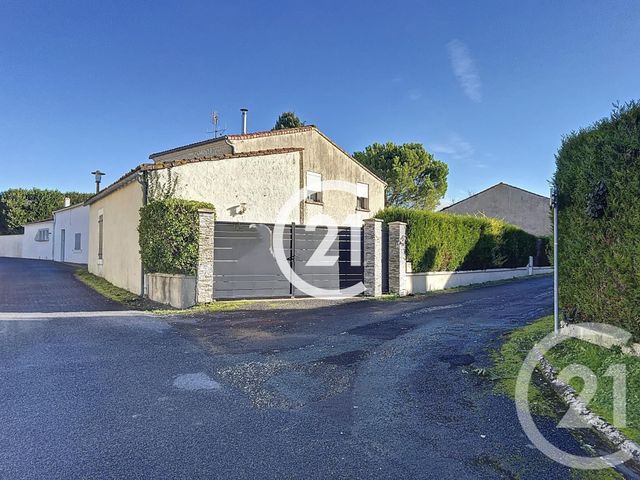 maison - LOUZAC ST ANDRE - 16