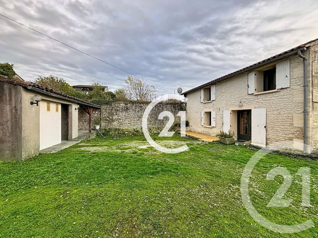 maison à vendre - 5 pièces - 100.0 m2 - SALLES D ANGLES - 16 - POITOU-CHARENTES - Century 21 Xso Immobilier