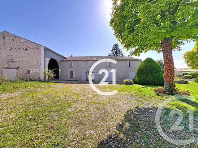 Afficher la photo en grand maison à vendre - 8 pièces - 402.0 m2 - GENTE - 16 - POITOU-CHARENTES - Century 21 Xso Immobilier
