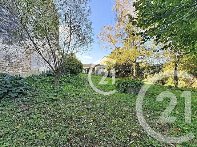 maison à vendre - 6 pièces - 139.5 m2 - ST MEME LES CARRIERES - 16 - POITOU-CHARENTES - Century 21 Xso Immobilier