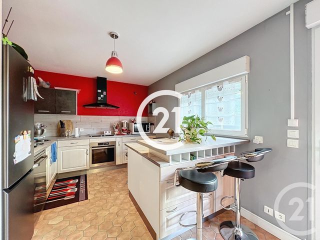 maison à vendre - 4 pièces - 106.5 m2 - COGNAC - 16 - POITOU-CHARENTES - Century 21 Xso Immobilier