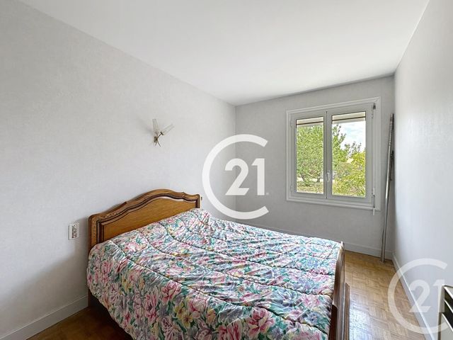 maison à vendre - 5 pièces - 85.2 m2 - CHATEAUBERNARD - 16 - POITOU-CHARENTES - Century 21 Xso Immobilier