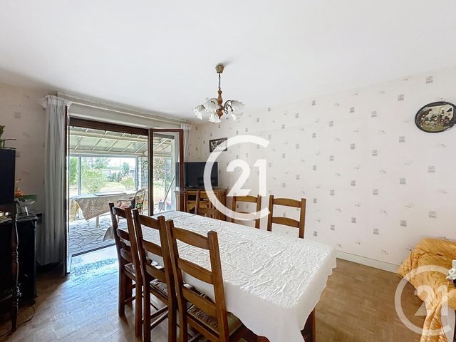 maison à vendre - 5 pièces - 85.2 m2 - CHATEAUBERNARD - 16 - POITOU-CHARENTES - Century 21 Xso Immobilier