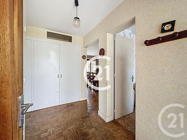 maison à vendre - 5 pièces - 85.2 m2 - CHATEAUBERNARD - 16 - POITOU-CHARENTES - Century 21 Xso Immobilier