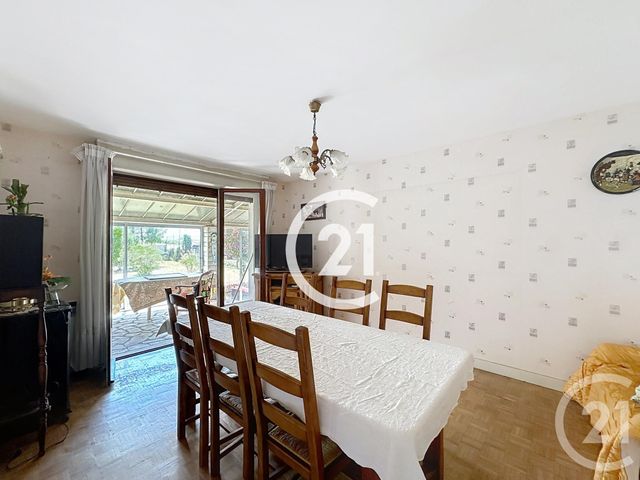 maison à vendre - 5 pièces - 85.2 m2 - CHATEAUBERNARD - 16 - POITOU-CHARENTES - Century 21 Xso Immobilier