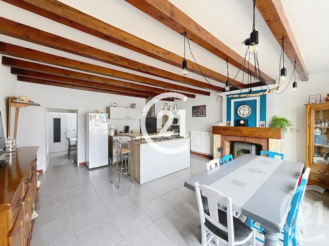 Afficher la photo en grand maison à vendre - 5 pièces - 163.0 m2 - PERIGNAC - 17 - POITOU-CHARENTES - Century 21 Xso Immobilier