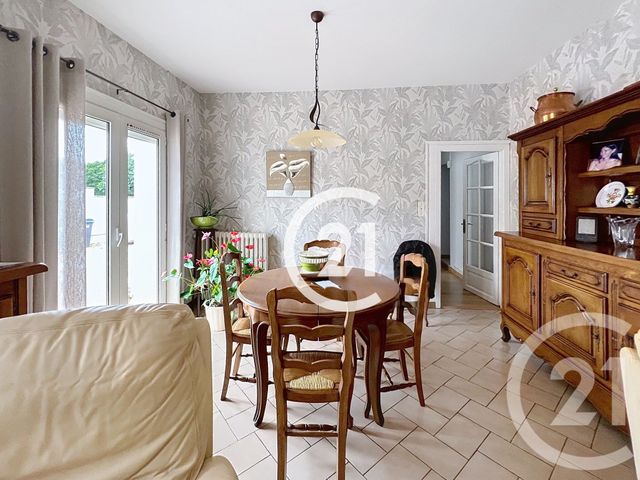 maison à vendre - 4 pièces - 109.0 m2 - CHERVES RICHEMONT - 16 - POITOU-CHARENTES - Century 21 Xso Immobilier