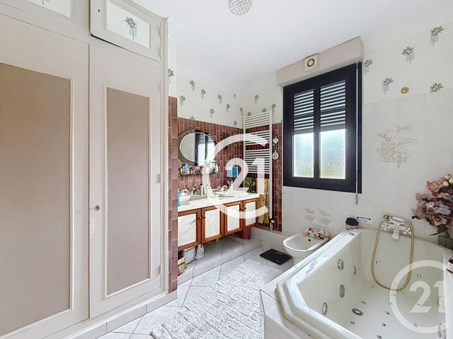 maison à vendre - 5 pièces - 175.0 m2 - COGNAC - 16 - POITOU-CHARENTES - Century 21 Xso Immobilier