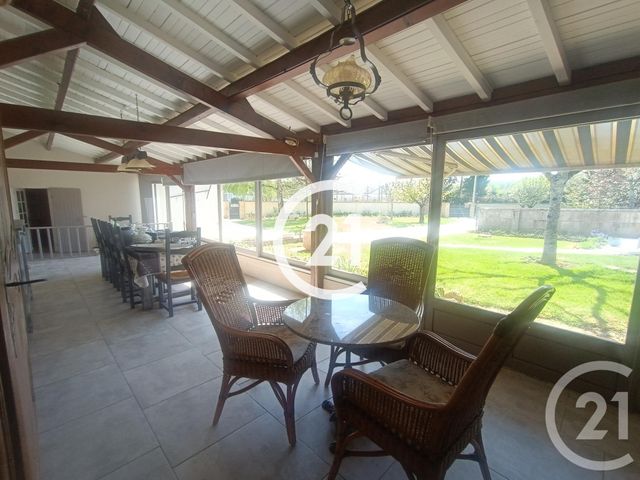 maison à vendre - 5 pièces - 184.0 m2 - ST SULPICE DE COGNAC - 16 - POITOU-CHARENTES - Century 21 Xso Immobilier