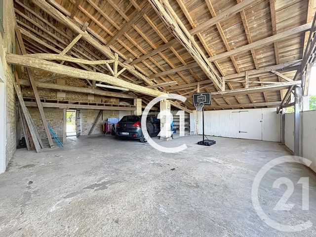 maison à vendre - 5 pièces - 184.0 m2 - ST SULPICE DE COGNAC - 16 - POITOU-CHARENTES - Century 21 Xso Immobilier