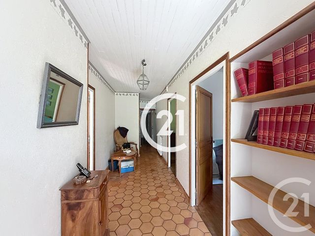 maison à vendre - 5 pièces - 184.0 m2 - ST SULPICE DE COGNAC - 16 - POITOU-CHARENTES - Century 21 Xso Immobilier