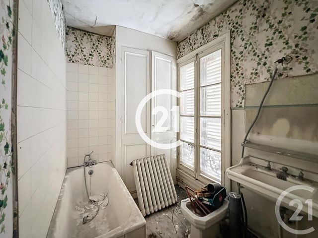 immeuble à vendre - 800.0 m2 - COGNAC - 16 - POITOU-CHARENTES - Century 21 Xso Immobilier