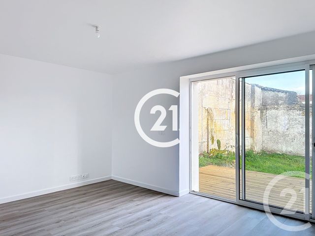 Afficher la photo en grand maison à vendre - 4 pièces - 97.0 m2 - COGNAC - 16 - POITOU-CHARENTES - Century 21 Xso Immobilier