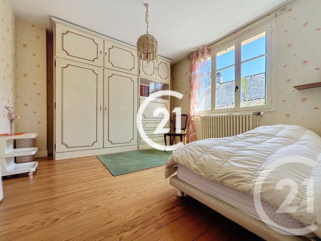 maison à vendre - 5 pièces - 151.0 m2 - COGNAC - 16 - POITOU-CHARENTES - Century 21 Xso Immobilier