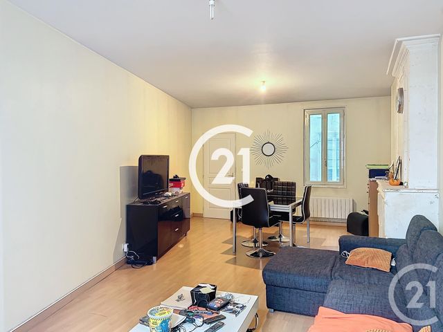 Afficher la photo en grand immeuble à vendre - 164.0 m2 - COGNAC - 16 - POITOU-CHARENTES - Century 21 Xso Immobilier