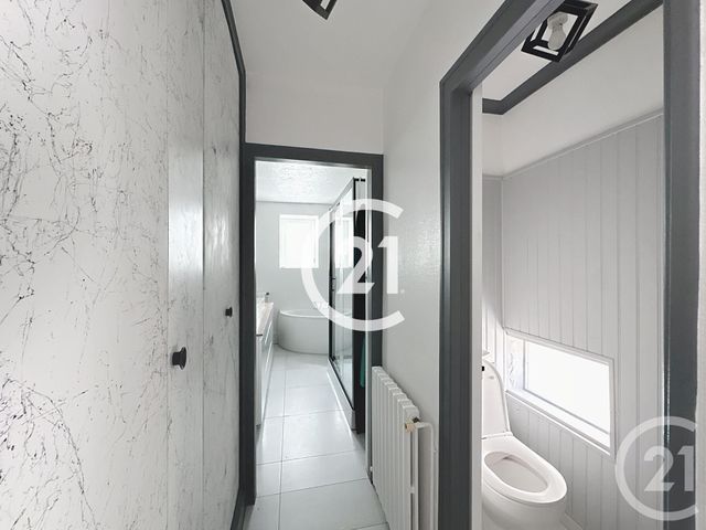 maison à vendre - 7 pièces - 216.5 m2 - BOUTIERS ST TROJAN - 16 - POITOU-CHARENTES - Century 21 Xso Immobilier