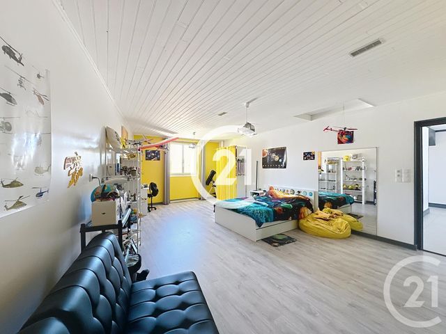 maison à vendre - 7 pièces - 216.5 m2 - BOUTIERS ST TROJAN - 16 - POITOU-CHARENTES - Century 21 Xso Immobilier