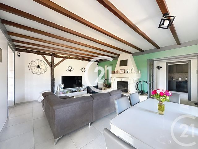 maison à vendre - 7 pièces - 216.5 m2 - BOUTIERS ST TROJAN - 16 - POITOU-CHARENTES - Century 21 Xso Immobilier