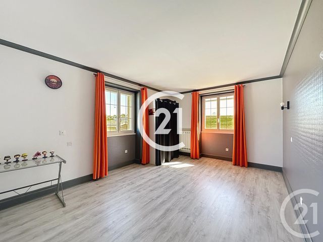 maison à vendre - 7 pièces - 216.5 m2 - BOUTIERS ST TROJAN - 16 - POITOU-CHARENTES - Century 21 Xso Immobilier