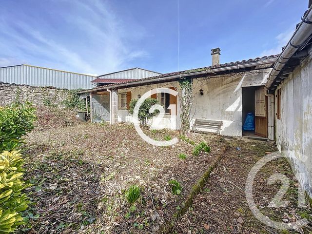 maison à vendre - 1 pièce - 50.0 m2 - COGNAC - 16 - POITOU-CHARENTES - Century 21 Xso Immobilier