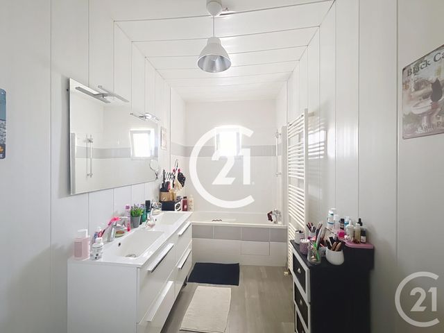 maison à vendre - 5 pièces - 97.0 m2 - COGNAC - 16 - POITOU-CHARENTES - Century 21 Xso Immobilier