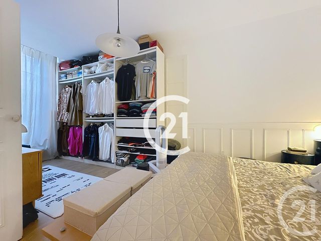 Afficher la photo en grand Appartement T2 à vendre - 2 pièces - 83.0 m2 - COGNAC - 16 - POITOU-CHARENTES - Century 21 Xso Immobilier