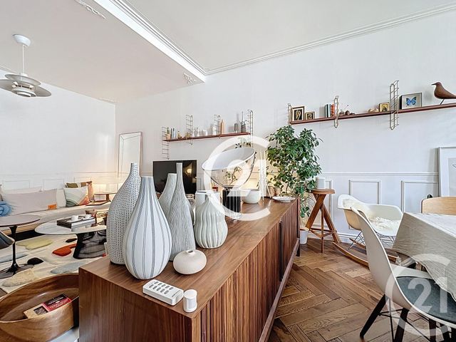 Afficher la photo en grand Appartement T2 à vendre - 2 pièces - 83.0 m2 - COGNAC - 16 - POITOU-CHARENTES - Century 21 Xso Immobilier