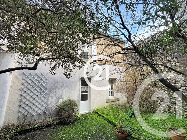 maison à vendre - 6 pièces - 124.0 m2 - COGNAC - 16 - POITOU-CHARENTES - Century 21 Xso Immobilier