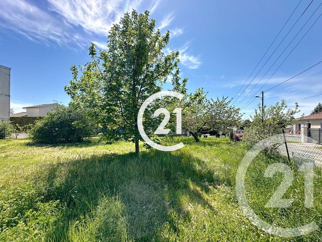 terrain à vendre - 650.0 m2 - COGNAC - 16 - POITOU-CHARENTES - Century 21 Xso Immobilier