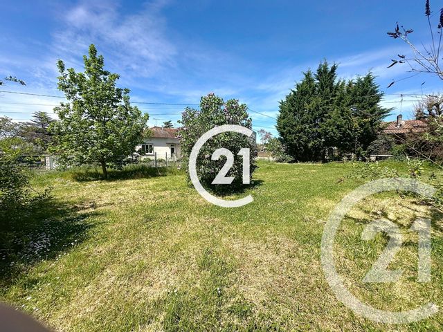 terrain à vendre - 650.0 m2 - COGNAC - 16 - POITOU-CHARENTES - Century 21 Xso Immobilier