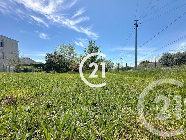 terrain à vendre - 650.0 m2 - COGNAC - 16 - POITOU-CHARENTES - Century 21 Xso Immobilier