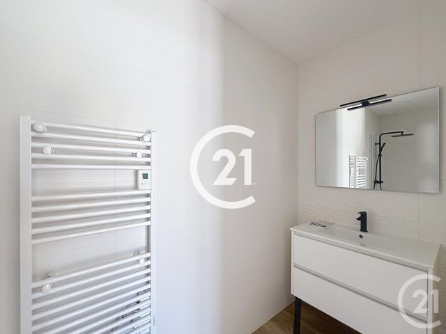 maison à vendre - 4 pièces - 120.5 m2 - CHATEAUBERNARD - 16 - POITOU-CHARENTES - Century 21 Xso Immobilier