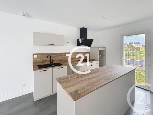 maison à vendre - 4 pièces - 120.5 m2 - CHATEAUBERNARD - 16 - POITOU-CHARENTES - Century 21 Xso Immobilier