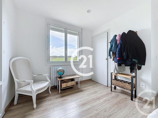 maison à vendre - 5 pièces - 140.0 m2 - BOUTIERS ST TROJAN - 16 - POITOU-CHARENTES - Century 21 Xso Immobilier