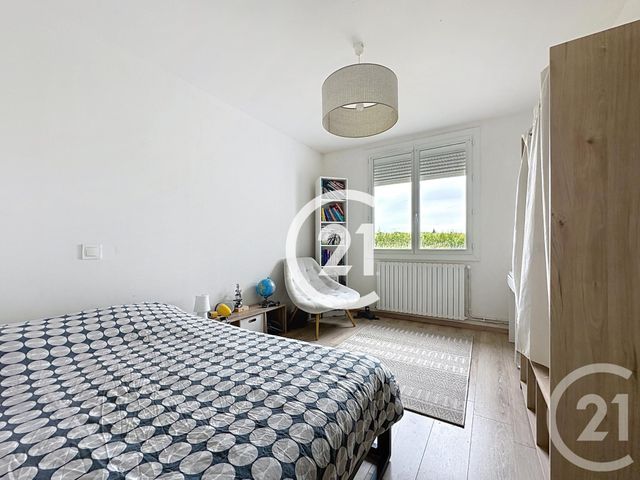 maison à vendre - 5 pièces - 140.0 m2 - BOUTIERS ST TROJAN - 16 - POITOU-CHARENTES - Century 21 Xso Immobilier