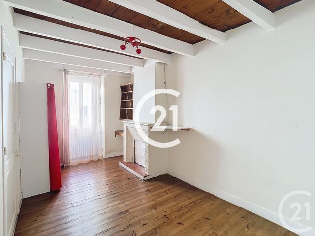 maison à vendre - 5 pièces - 110.0 m2 - CHATEAUBERNARD - 16 - POITOU-CHARENTES - Century 21 Xso Immobilier