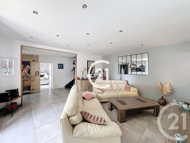 maison à vendre - 11 pièces - 295.0 m2 - JAVREZAC - 16 - POITOU-CHARENTES - Century 21 Xso Immobilier