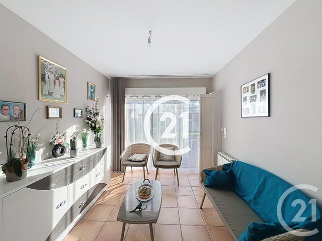 maison à vendre - 5 pièces - 115.0 m2 - GIMEUX - 16 - POITOU-CHARENTES - Century 21 Xso Immobilier