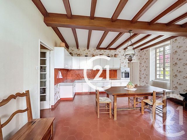 maison à vendre - 7 pièces - 333.0 m2 - ST SULPICE DE COGNAC - 16 - POITOU-CHARENTES - Century 21 Xso Immobilier