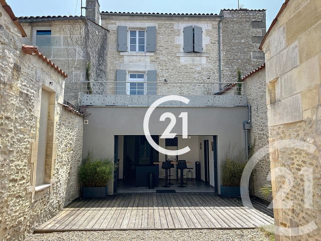 maison à vendre - 5 pièces - 141.0 m2 - COGNAC - 16 - POITOU-CHARENTES - Century 21 Xso Immobilier