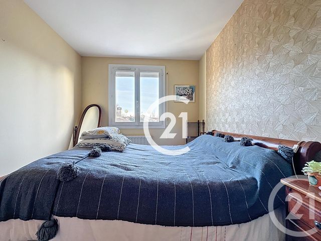 maison à vendre - 6 pièces - 109.3 m2 - CHATEAUBERNARD - 16 - POITOU-CHARENTES - Century 21 Xso Immobilier