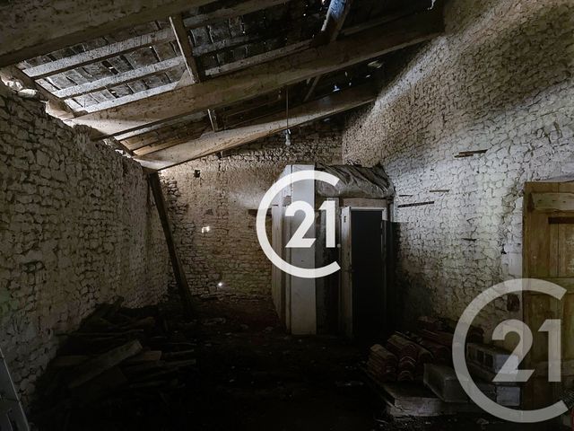 maison à vendre - 1 pièce - 260.0 m2 - GIMEUX - 16 - POITOU-CHARENTES - Century 21 Xso Immobilier