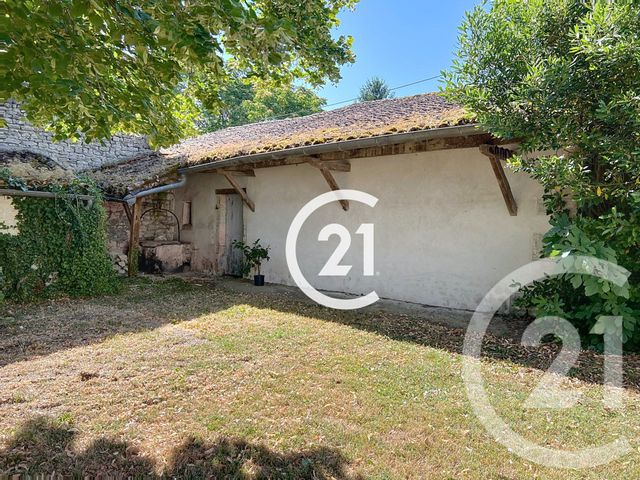 maison à vendre - 1 pièce - 260.0 m2 - GIMEUX - 16 - POITOU-CHARENTES - Century 21 Xso Immobilier
