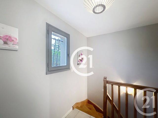 maison à vendre - 8 pièces - 185.0 m2 - LOUZAC ST ANDRE - 16 - POITOU-CHARENTES - Century 21 Xso Immobilier