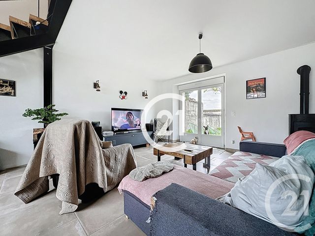 maison à vendre - 4 pièces - 120.0 m2 - CHATEAUBERNARD - 16 - POITOU-CHARENTES - Century 21 Xso Immobilier